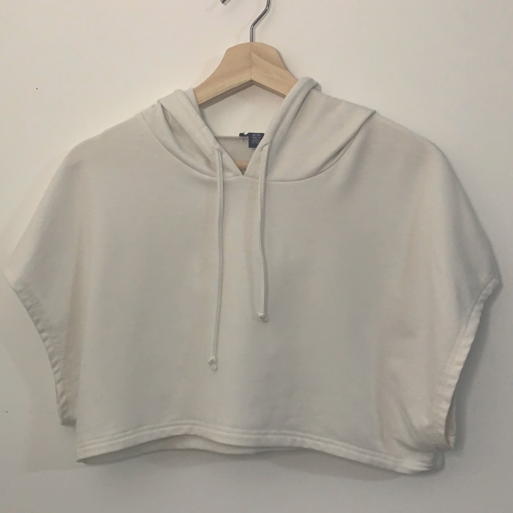 Cropped Sleeveless White Hoodie
